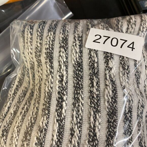 5/$45 Cato Sweater Pullover Women L Large White Striped Knit Long Sleeve Cotton - Picture 9 of 9